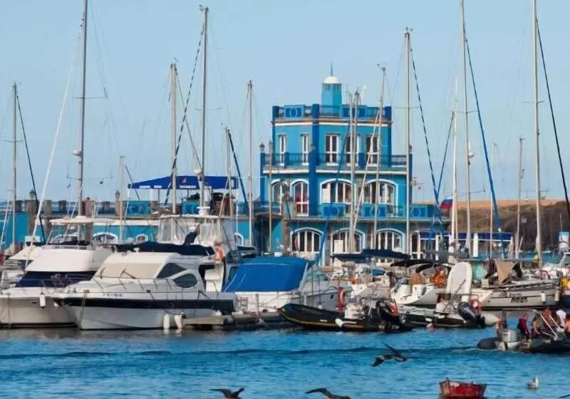 ペンション Hostel Neon Tenerife