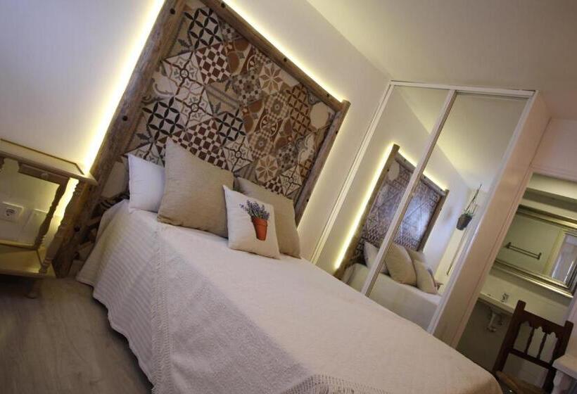 Pensión Las Casitas De Santander