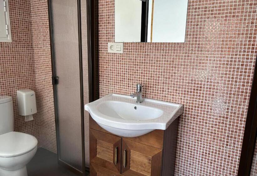 هاستل Pensión Plaza Del Grano