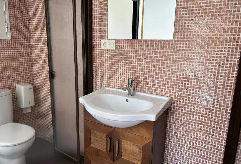 هاستل Pensión Plaza Del Grano