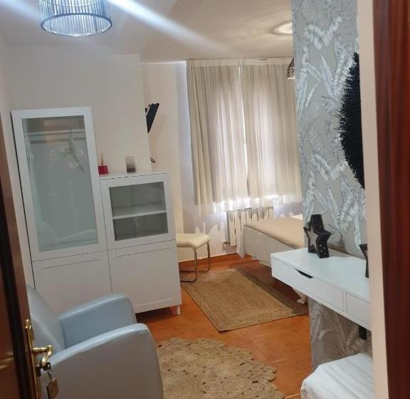 Majatalo El Bodegon De Luis