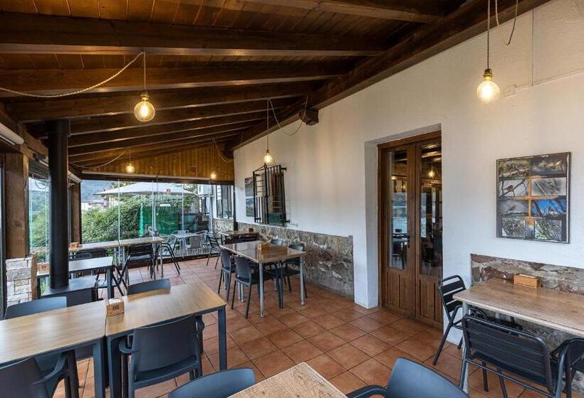 بنسيون Hostal Etxeberri