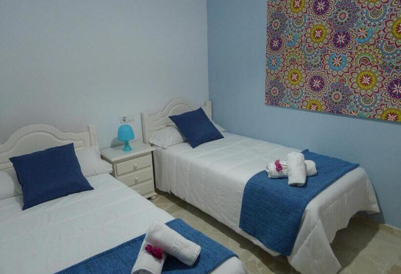 Pensionat Hostel Conil