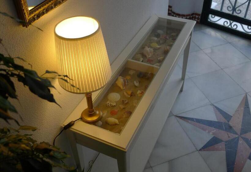 Pensionat Hostel Conil