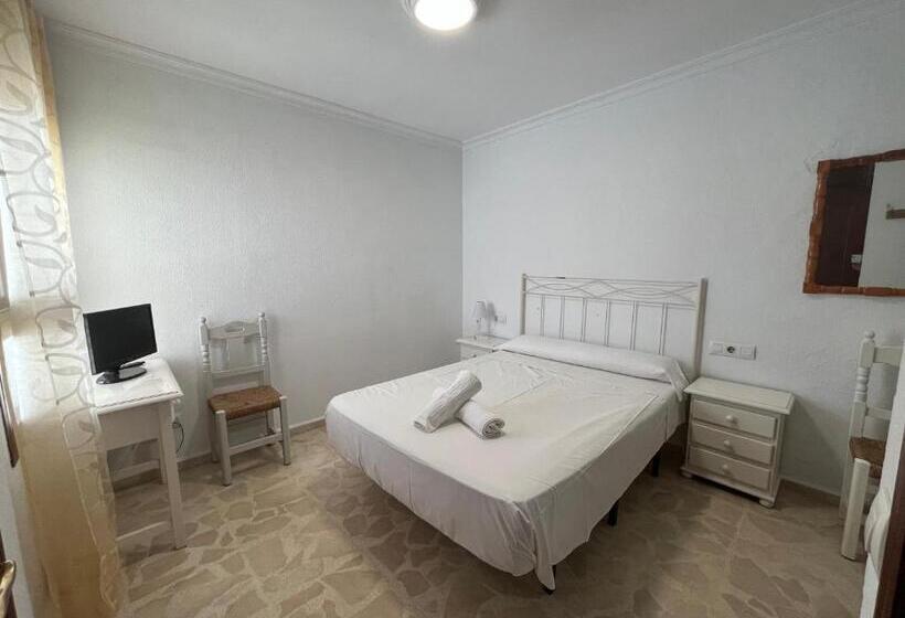 Pensionat Hostel Conil