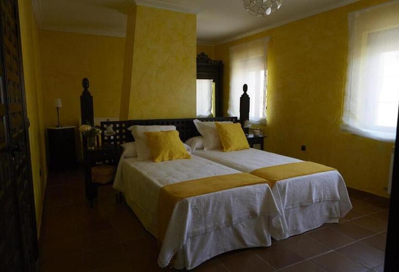 호스텔 Casa Rural La Casa De Las Manuelas