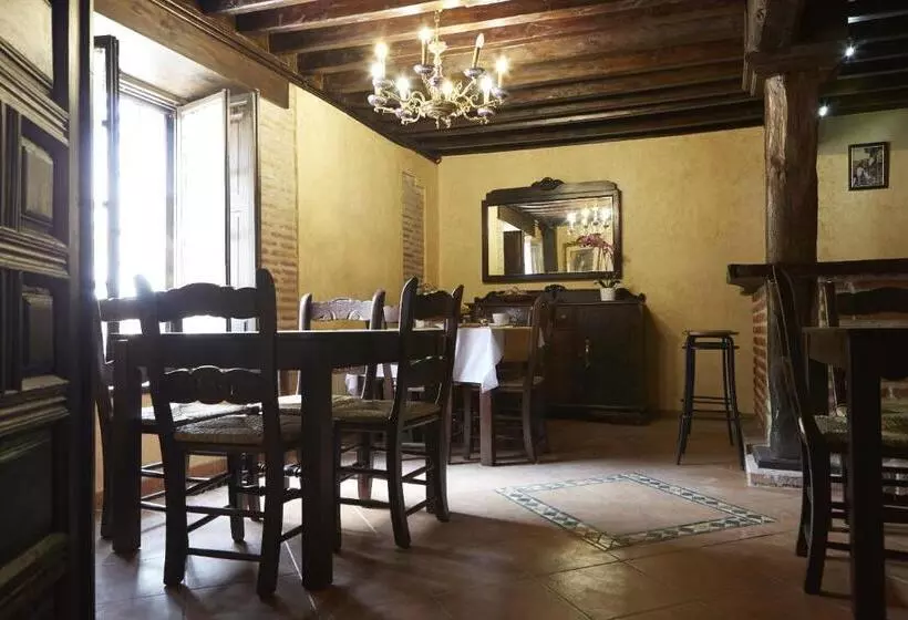 Retkeilymaja Casa Rural La Casa De Las Manuelas