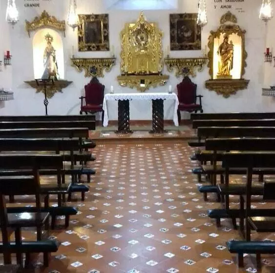 ユースホステル Convento Madre De Dios De Carmona