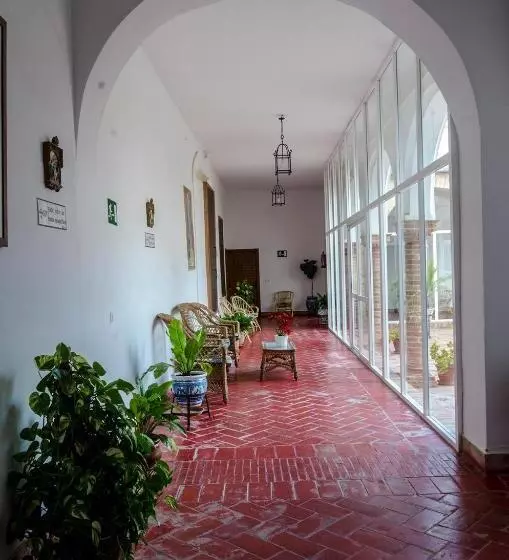 ユースホステル Convento Madre De Dios De Carmona