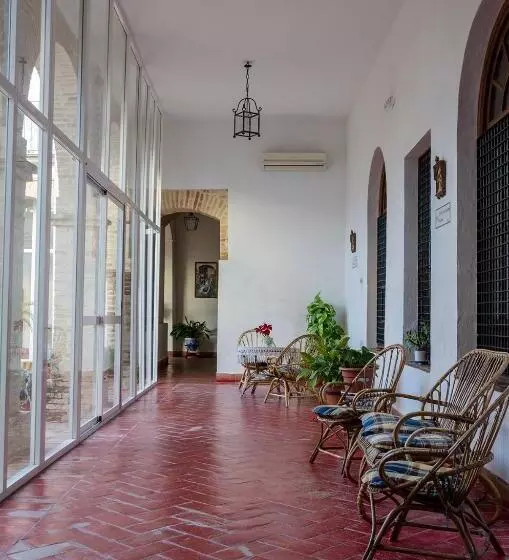 ユースホステル Convento Madre De Dios De Carmona