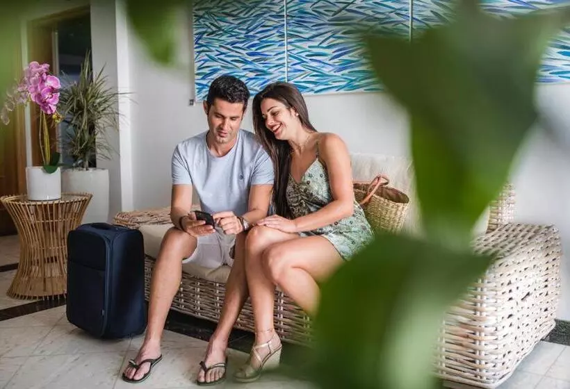 Altavista Apartahotel Adults Only Over 14