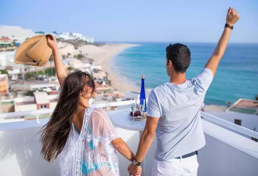 Altavista Apartahotel Adults Only Over 14