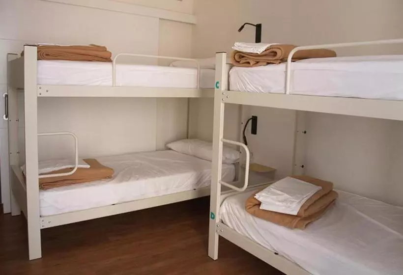 پانسیون Albergue Guiana