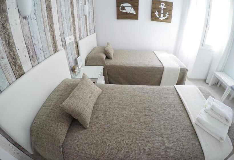 膳宿费 Hostal Del Mar