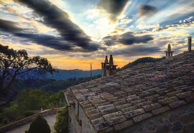 هتل Hostal Rural Masia El Buxaus Montseny