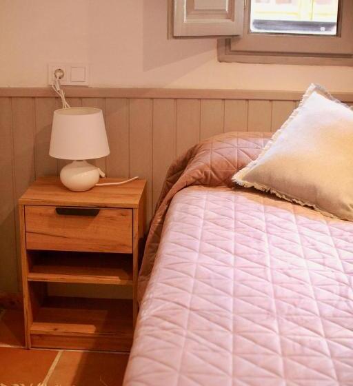 ペンション El Celler De La Guàrdia