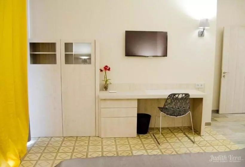 Majatalo Hostal 1888