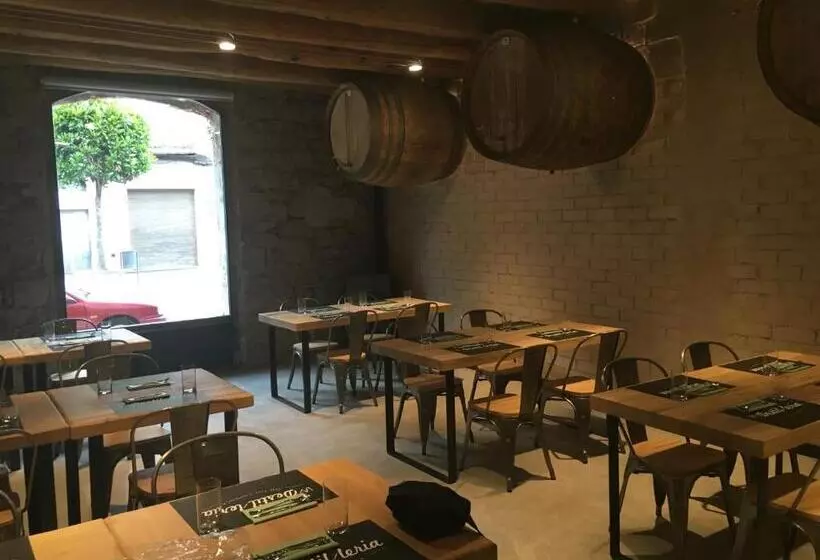 Majatalo Hostal 1888