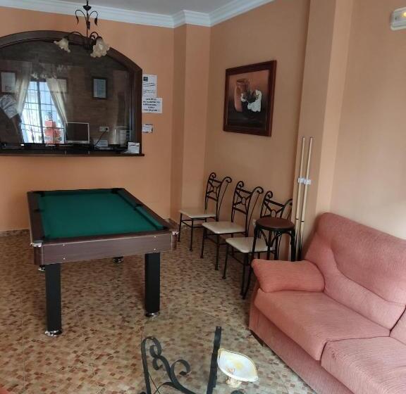 펜션 Hostal Monteolivos