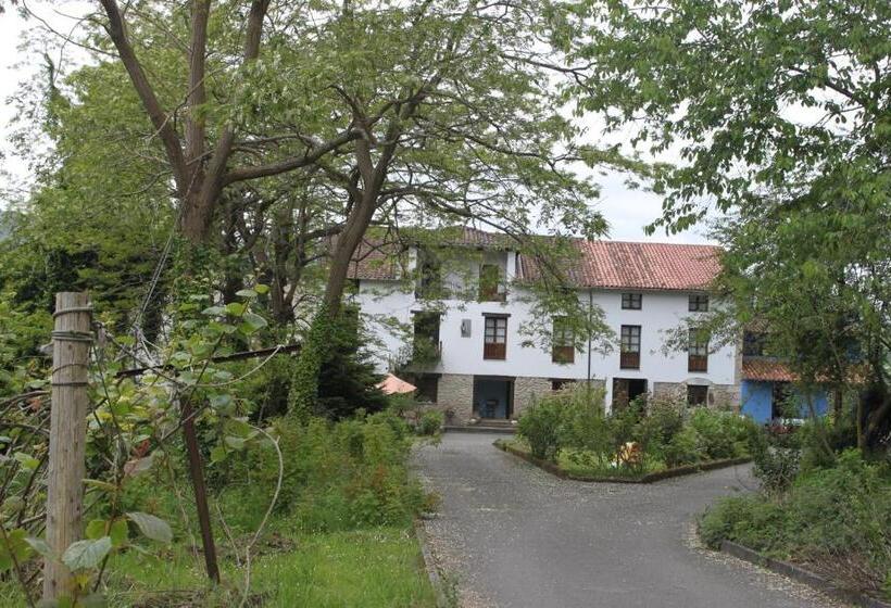 بنسيون Muriances