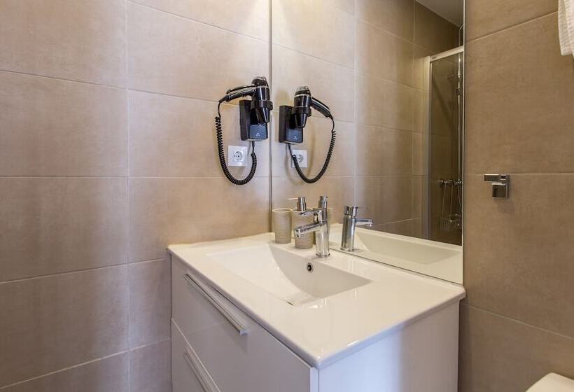 Пансион El Born Guest House By Casa Consell