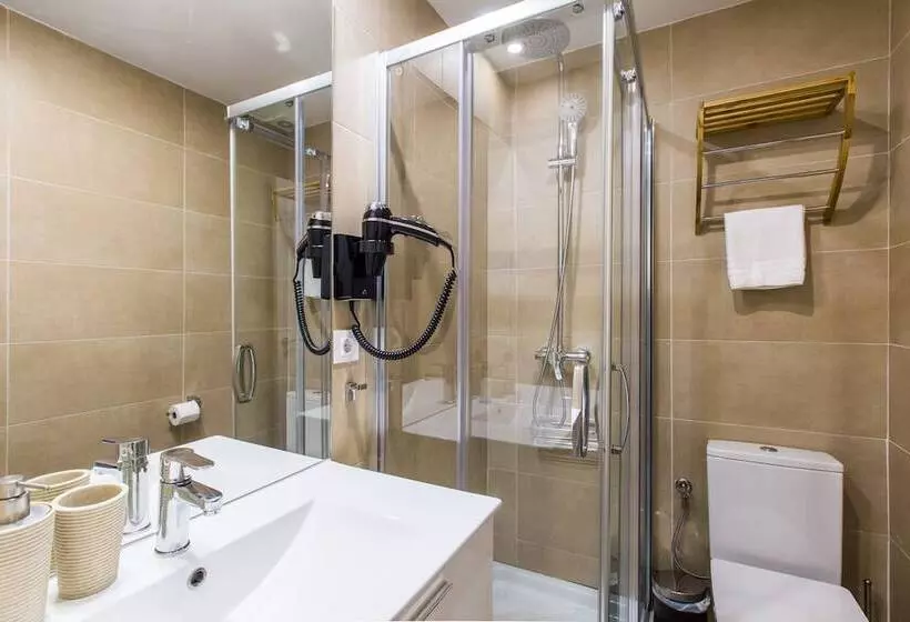 پانسیون El Born Guest House By Casa Consell