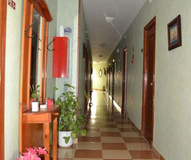 پانسیون Hostal Andalucia De Arcos