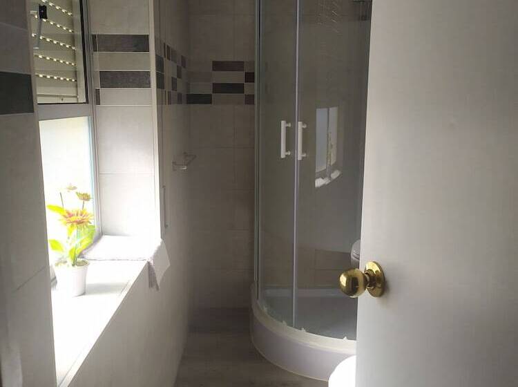 پانسیون Hostal Andalucia De Arcos