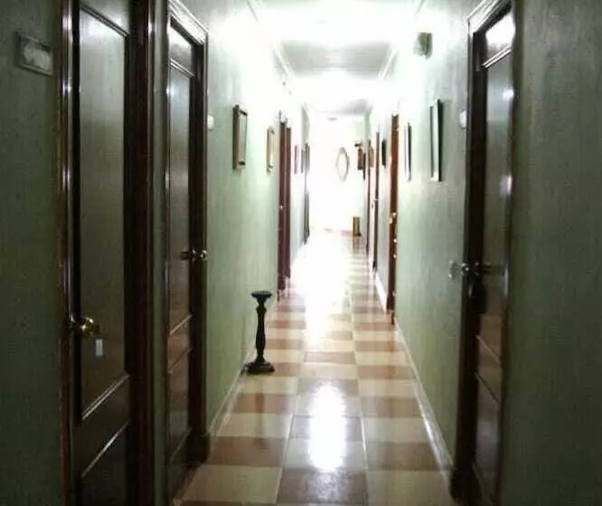 ペンション Hostal Andalucia De Arcos