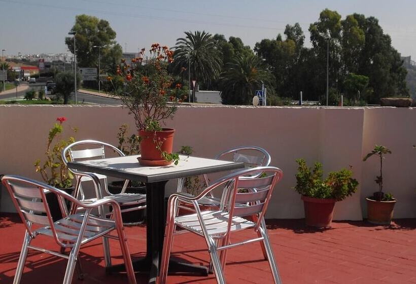 پانسیون Hostal Andalucia De Arcos