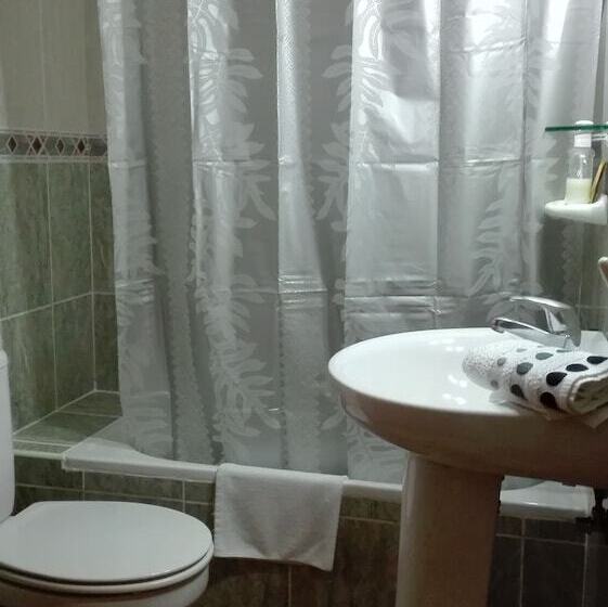 پانسیون Hostal Andalucia De Arcos