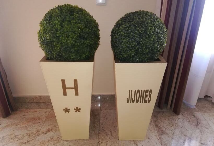 Пансион Hostal Jijones