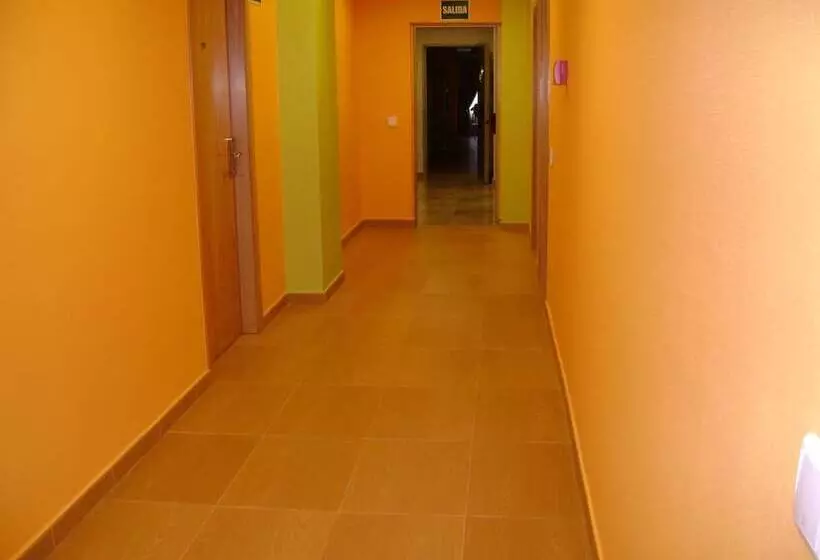 Majatalo Hostal Jijones