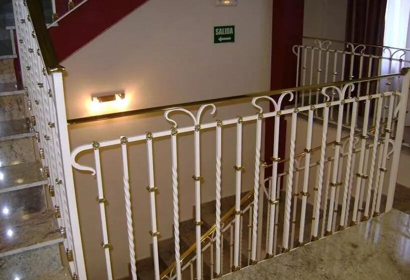 Majatalo Hostal Jijones