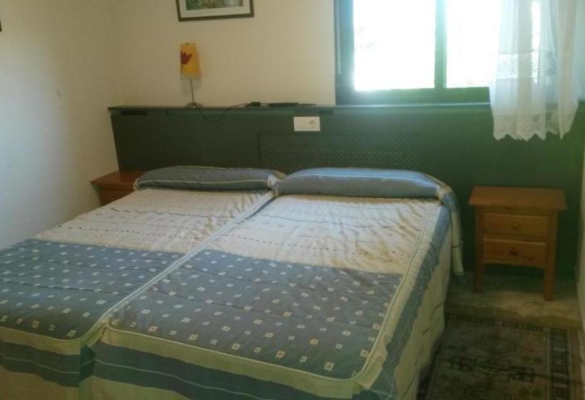 بنسيون Hostal Residencia Taray