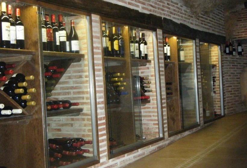펜션 Hostal Restaurante La Muralla