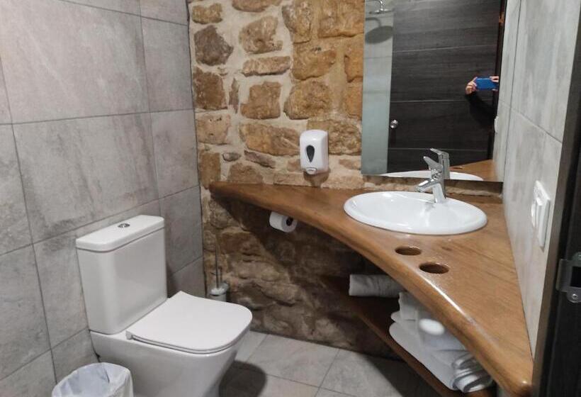 Pensão Hostal Suetxe