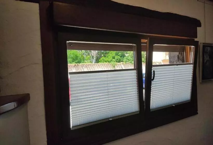 پانسیون Hostal Suetxe