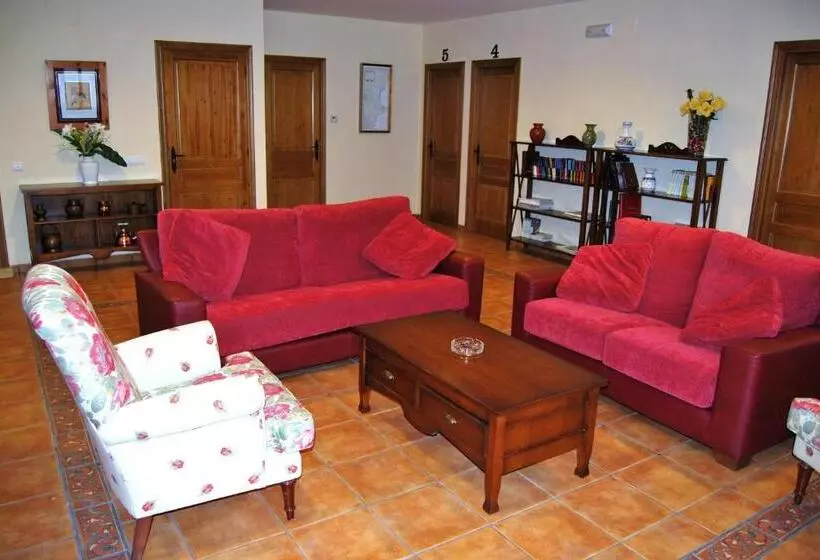 Majatalo La Piedra Del Mediodía