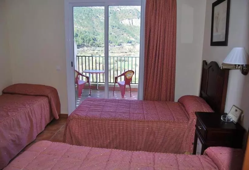 Majatalo La Piedra Del Mediodía