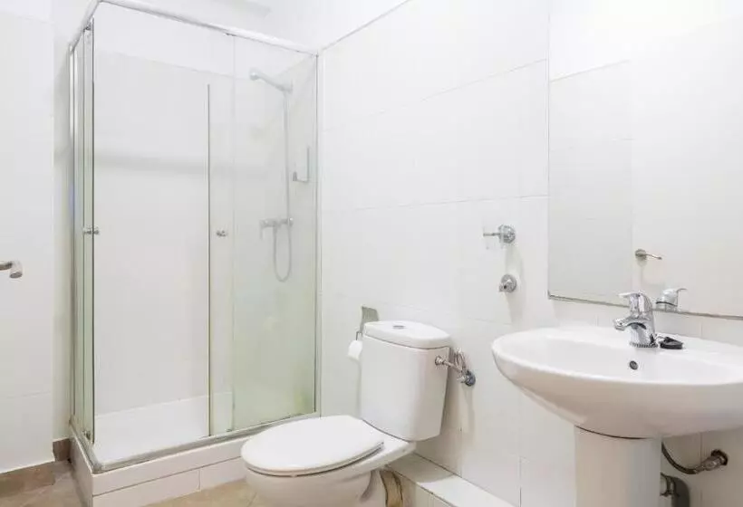 پانسیون Monrooms Barcelona