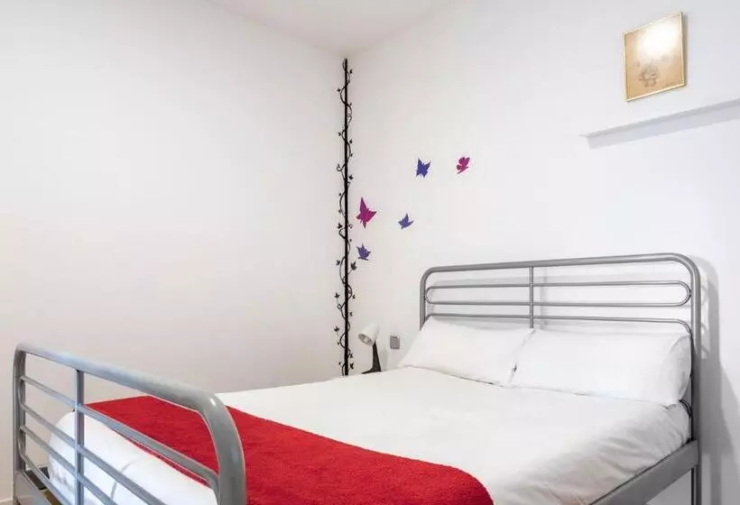 پانسیون Monrooms Barcelona