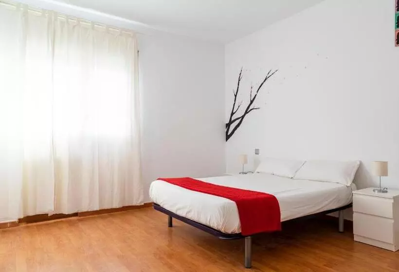 پانسیون Monrooms Barcelona