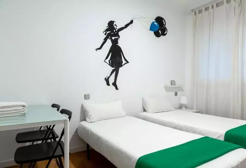 پانسیون Monrooms Barcelona