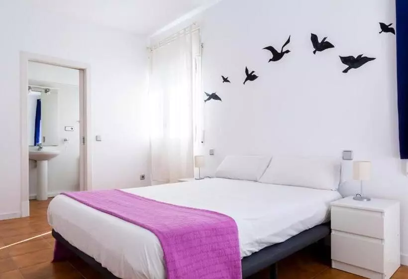 پانسیون Monrooms Barcelona