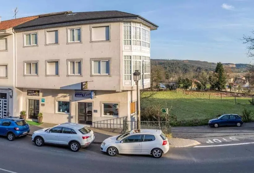 Majatalo Pr Una Estrella Dorada