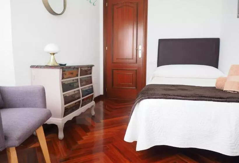 Majatalo Pr Una Estrella Dorada