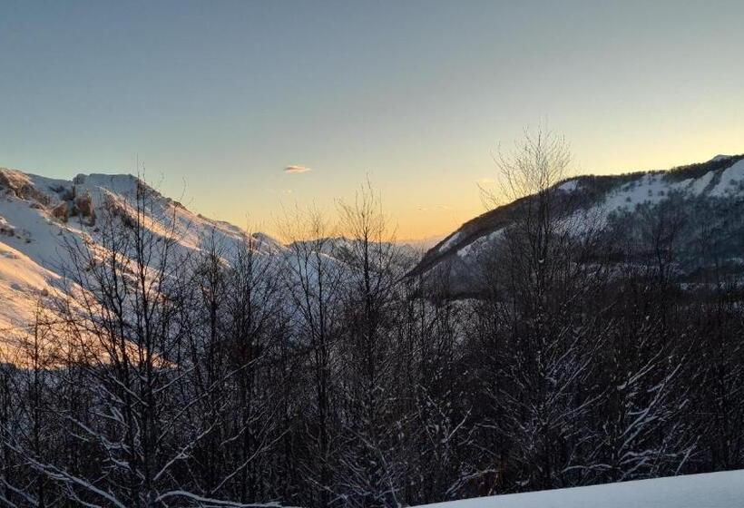 פנסיון Taberna De Tresviso