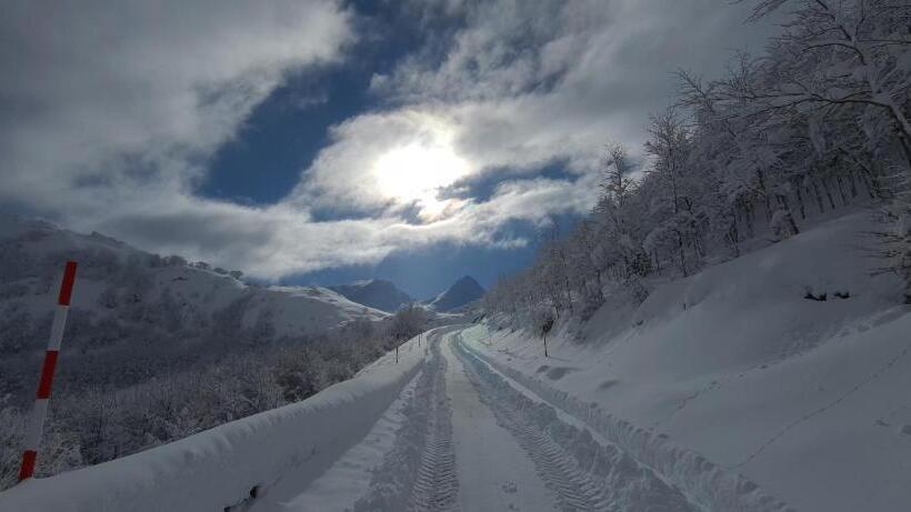 بنسيون Taberna De Tresviso