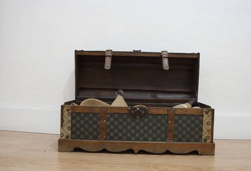 پانسیون Avis Guesthouse